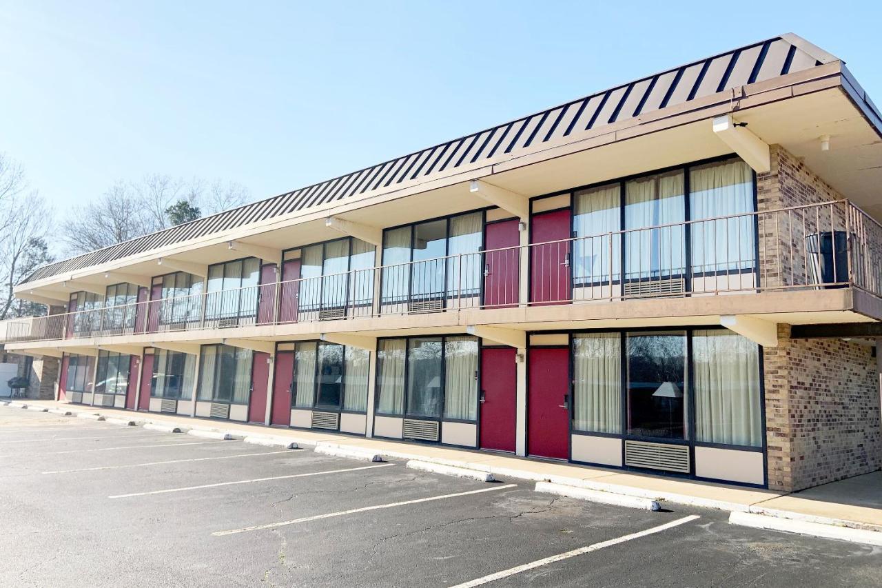 Paris Inn And Suites Esterno foto