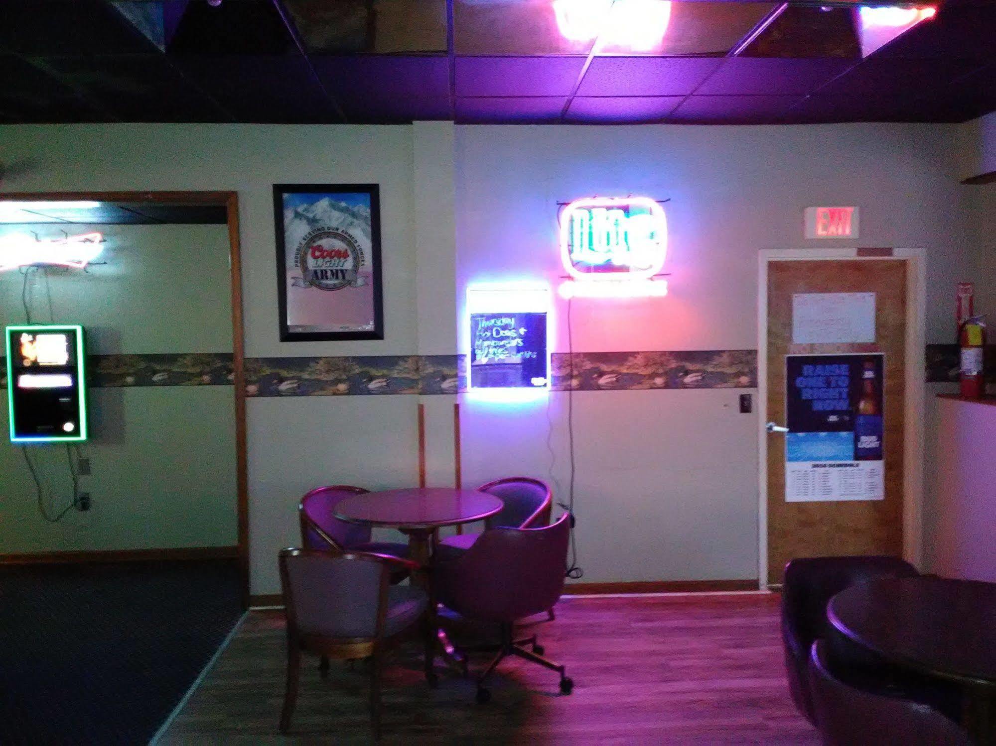 Paris Inn And Suites Esterno foto