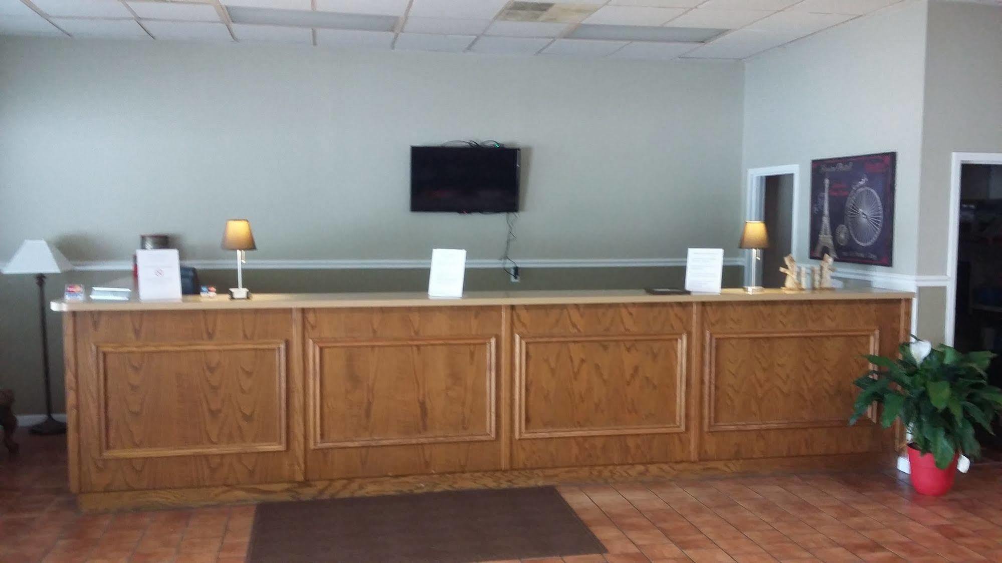 Paris Inn And Suites Esterno foto